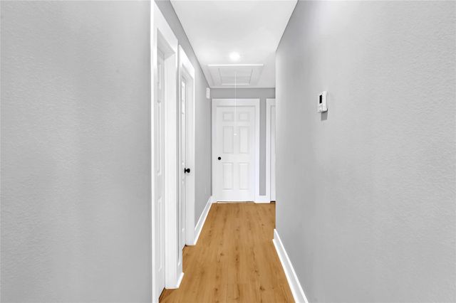 9705 Peachtree Street, Houston, TX 77016