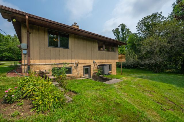 9254 Garr Road, Oronoko Twp, MI 49103