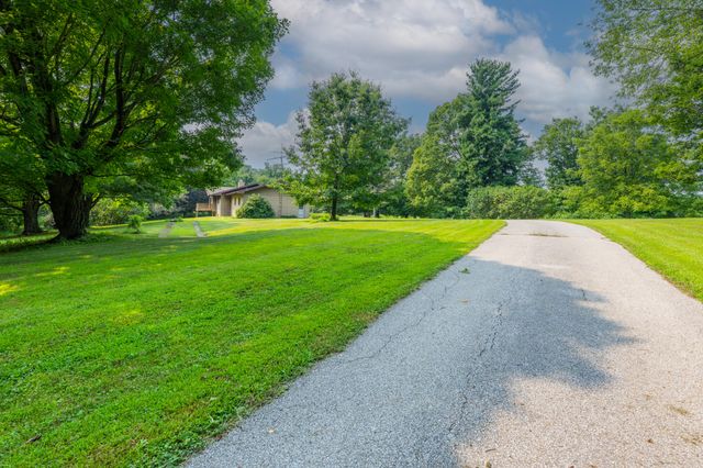 9254 Garr Road, Oronoko Twp, MI 49103