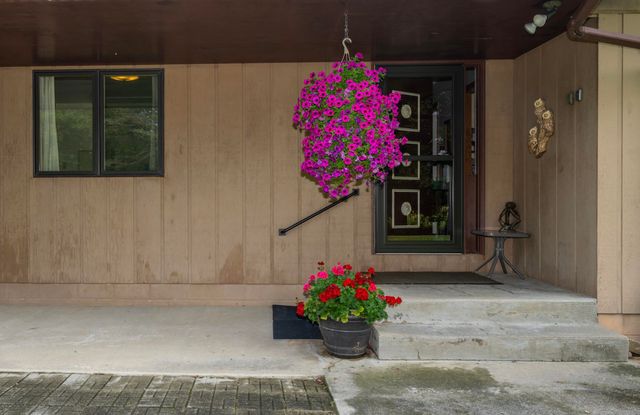 9254 Garr Road, Oronoko Twp, MI 49103