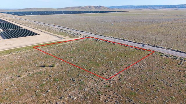 217 Ave D Pav 175 Stw N, Fairmont, CA 93536