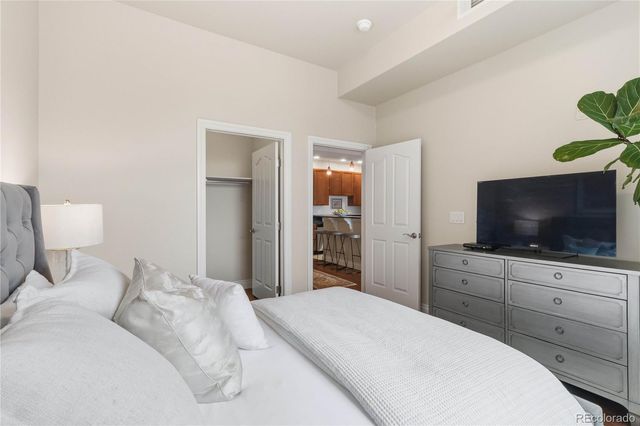 1700 N Emerson Street 304, Denver, CO 80218