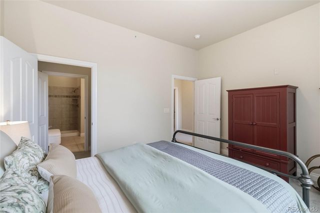 1700 N Emerson Street 304, Denver, CO 80218