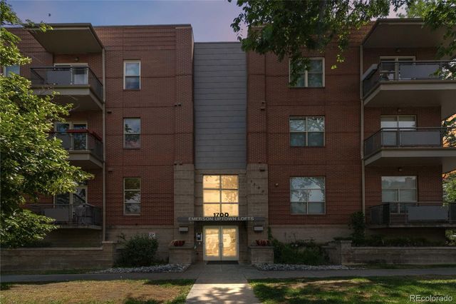 1700 N Emerson Street 304, Denver, CO 80218