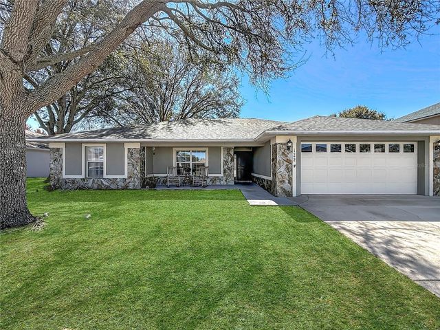 129 EVERGREEN DRIVE, Auburndale, FL 33823