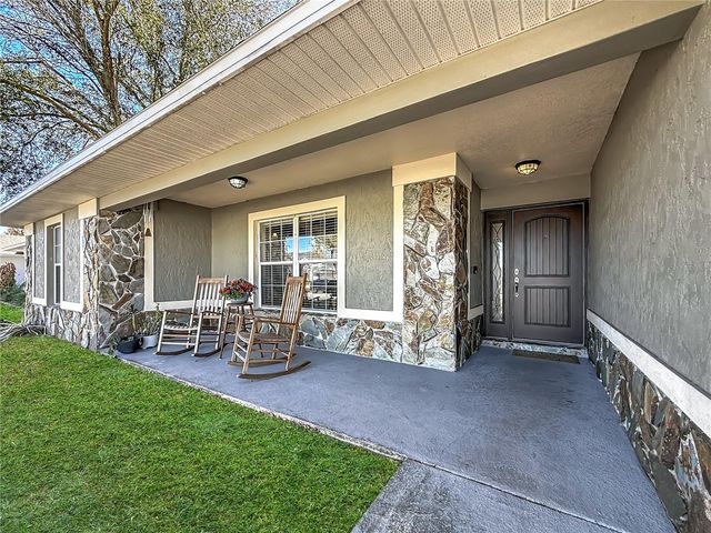 129 EVERGREEN DRIVE, Auburndale, FL 33823