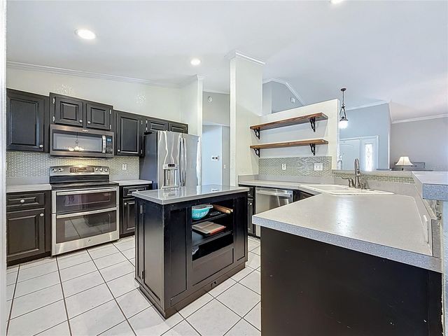 129 EVERGREEN DRIVE, Auburndale, FL 33823