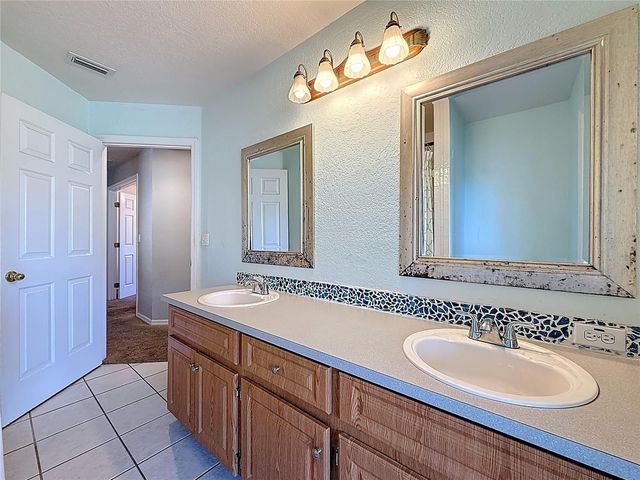 129 EVERGREEN DRIVE, Auburndale, FL 33823