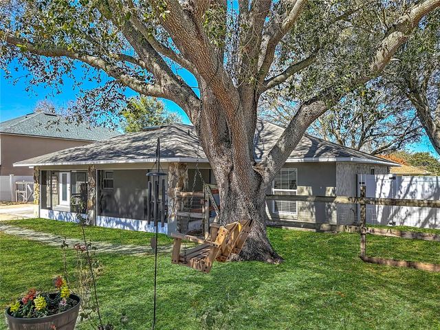 129 EVERGREEN DRIVE, Auburndale, FL 33823