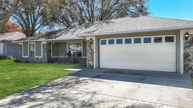 129 EVERGREEN DRIVE, Auburndale, FL 33823