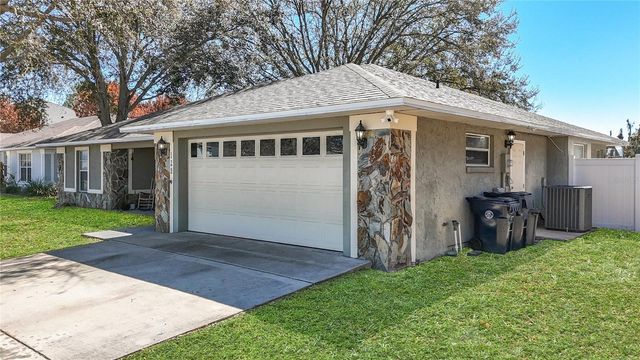 129 EVERGREEN DRIVE, Auburndale, FL 33823