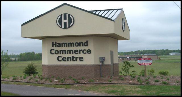 1448-1456 Trade Centre Drive, Garfield Twp, MI 49684