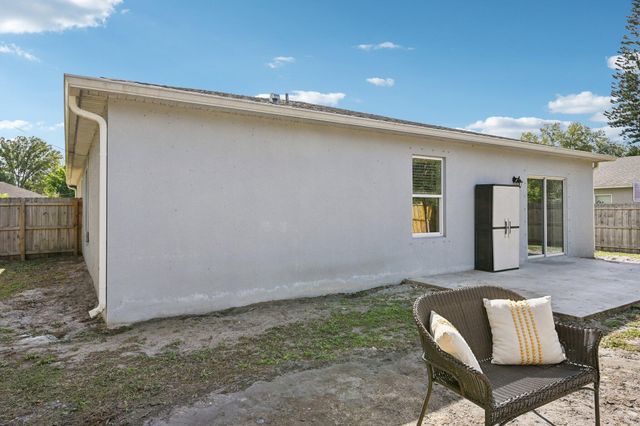 1561 SW Latshaw Avenue, Port St. Lucie, Port St Lucie, FL 34953