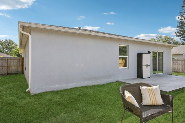 1561 SW Latshaw Avenue, Port St. Lucie, Port St Lucie, FL 34953