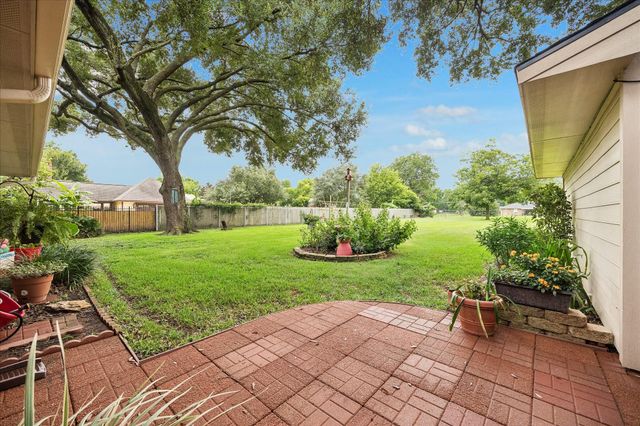 4709 Tilson Lane, Houston, TX 77041