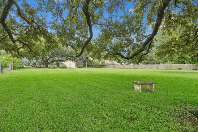 4709 Tilson Lane, Houston, TX 77041