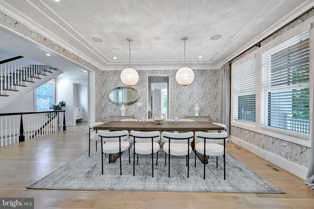 6517 BARNABY ST NW, Washington, DC 20015