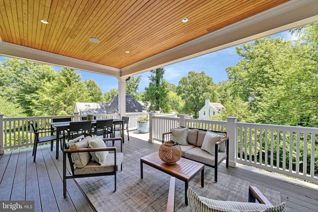 6517 BARNABY ST NW, Washington, DC 20015