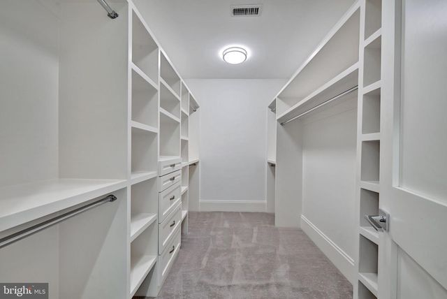 6517 BARNABY ST NW, Washington, DC 20015