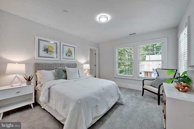 6517 BARNABY ST NW, Washington, DC 20015