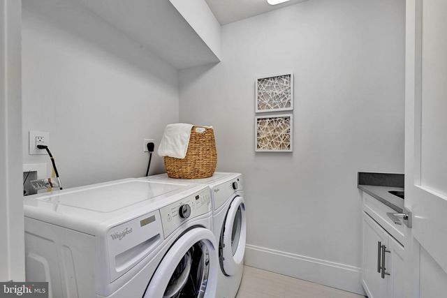 6517 BARNABY ST NW, Washington, DC 20015