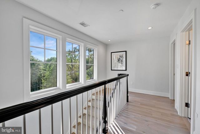 6517 BARNABY ST NW, Washington, DC 20015