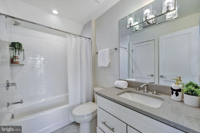 6517 BARNABY ST NW, Washington, DC 20015