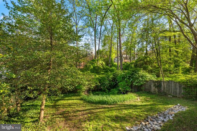 6517 BARNABY ST NW, Washington, DC 20015
