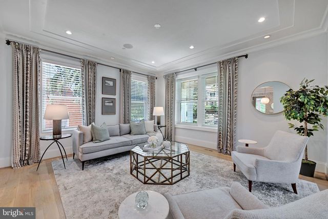 6517 BARNABY ST NW, Washington, DC 20015