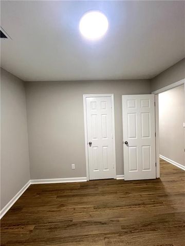 5843 Summerglen Lane, Atlanta, GA 30349