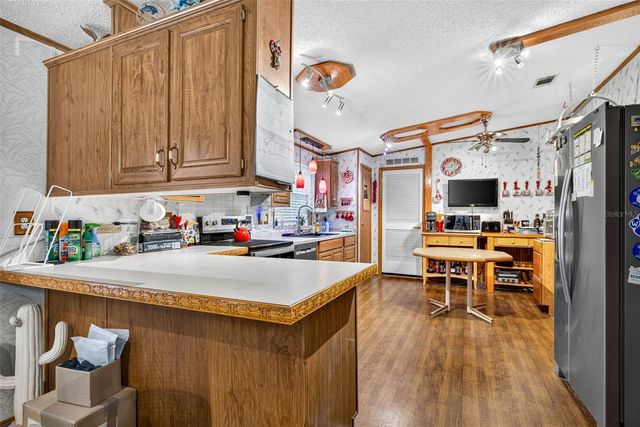 16435 SWEETWATER ROAD, Dade City, FL 33523