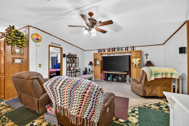 16435 SWEETWATER ROAD, Dade City, FL 33523