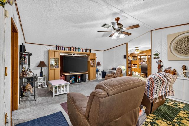 16435 SWEETWATER ROAD, Dade City, FL 33523