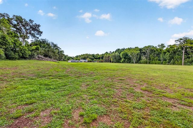 16435 SWEETWATER ROAD, Dade City, FL 33523