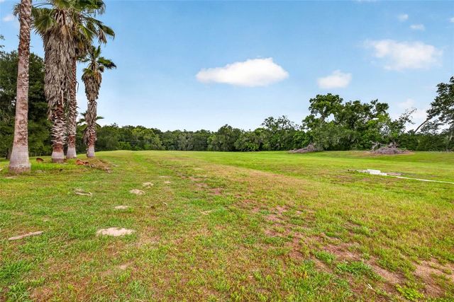 16435 SWEETWATER ROAD, Dade City, FL 33523