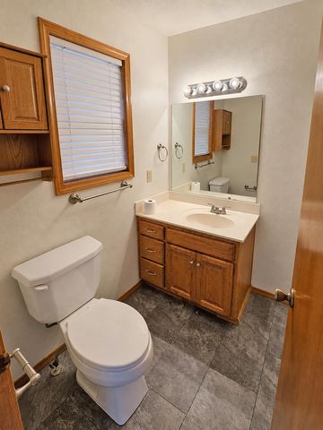 29474 Farm Road 1260, Golden, MO 65658