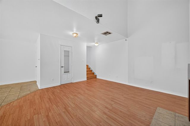 11311 Harwin Drive 30, Houston, TX 77072