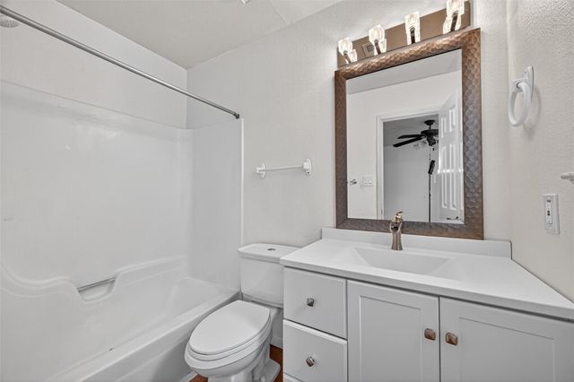 11311 Harwin Drive 30, Houston, TX 77072