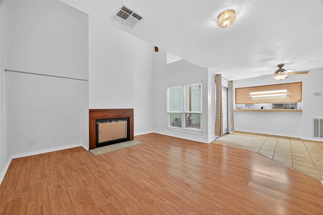 11311 Harwin Drive 30, Houston, TX 77072