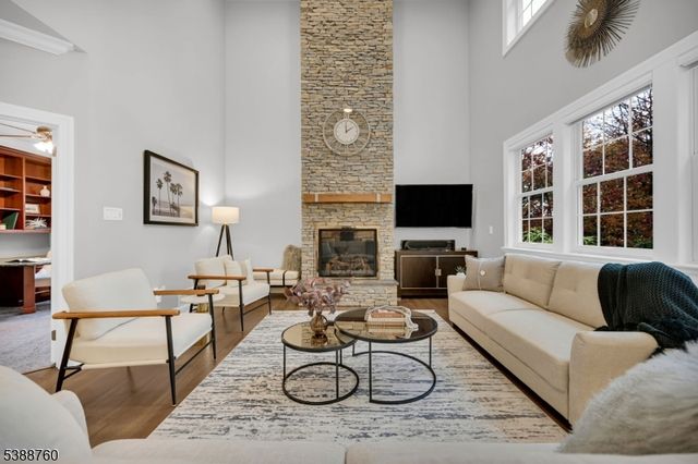 3 Brook Ridge Ct, Cedar Grove Twp., NJ 07009