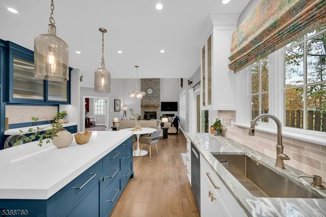 3 Brook Ridge Ct, Cedar Grove Twp., NJ 07009