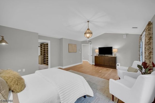 3 Brook Ridge Ct, Cedar Grove Twp., NJ 07009