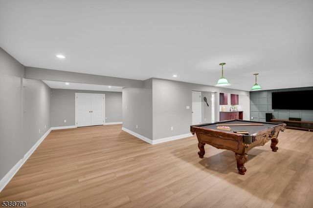 3 Brook Ridge Ct, Cedar Grove Twp., NJ 07009