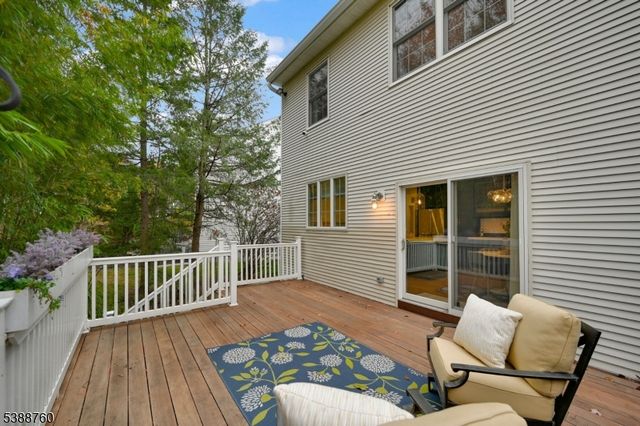 3 Brook Ridge Ct, Cedar Grove Twp., NJ 07009