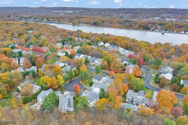 3 Brook Ridge Ct, Cedar Grove Twp., NJ 07009