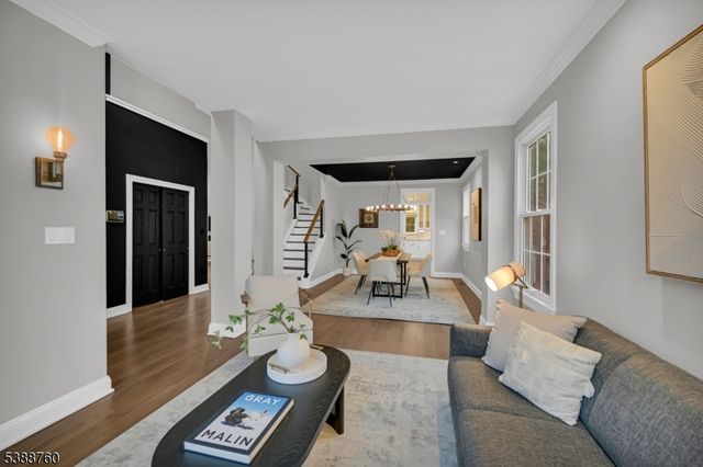 3 Brook Ridge Ct, Cedar Grove Twp., NJ 07009