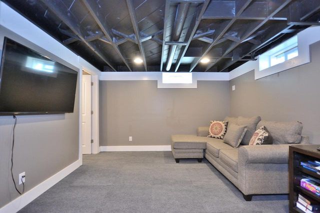 4635 S 50th STREET, Greenfield, WI 53220