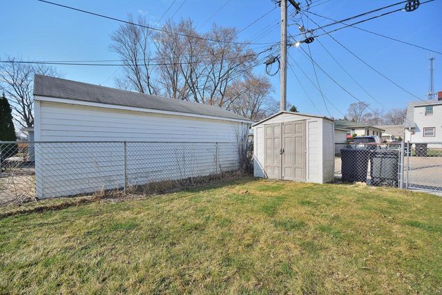 4635 S 50th STREET, Greenfield, WI 53220