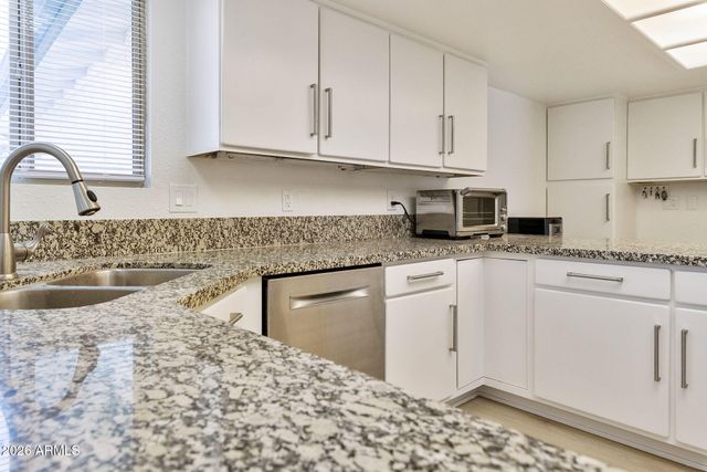 1921 E GEMINI Drive, Tempe, AZ 85283