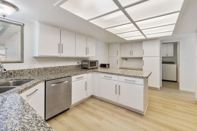 1921 E GEMINI Drive, Tempe, AZ 85283